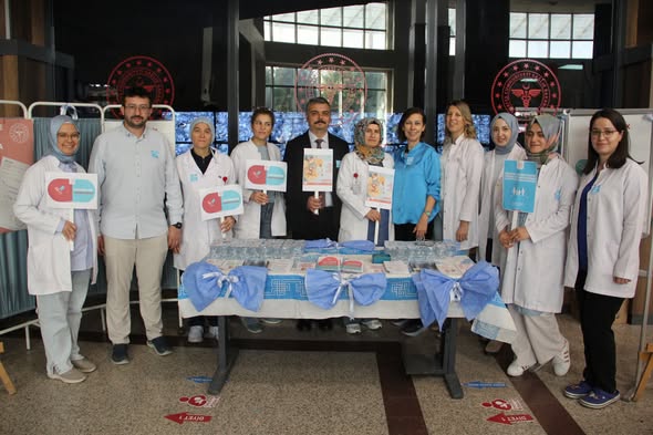 Afyonkarahisar'da Antimikrobiyal Direnç Farkındalık Haftası Etkinliği Düzenlendi