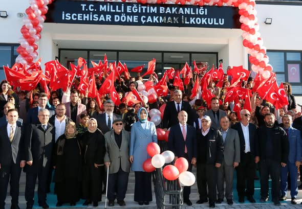 Afyonkarahisar İscehisar'a Yeni İlkokul: Döne Çakmak İlkokulu Eğitime Açıldı