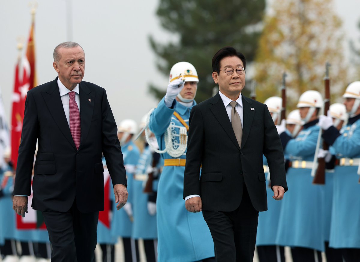 Türkiye ve Güney Kore 15 Milyar Dolar Ticaret Hedefine Yaklaştı, Elektrikli Araç ve Nükleer İş Birliği Görüşüldü