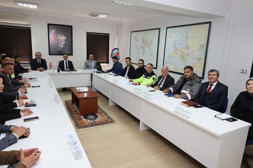 Dinar'da Kış Hazırlıkları Toplantısı Gerçekleştirildi