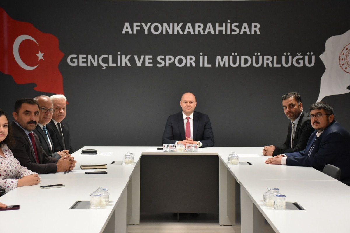 Afyonkarahisar'da Gençlik ve Spor Faaliyetleri Masaya Yatırıldı