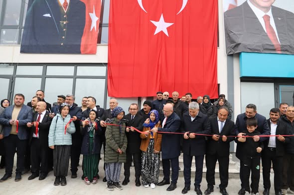 AK Parti Afyonkarahisar Heyeti Kocaöz Belediyesi'nin Hizmet ve Yatırımlarını Yerinde İnceledi