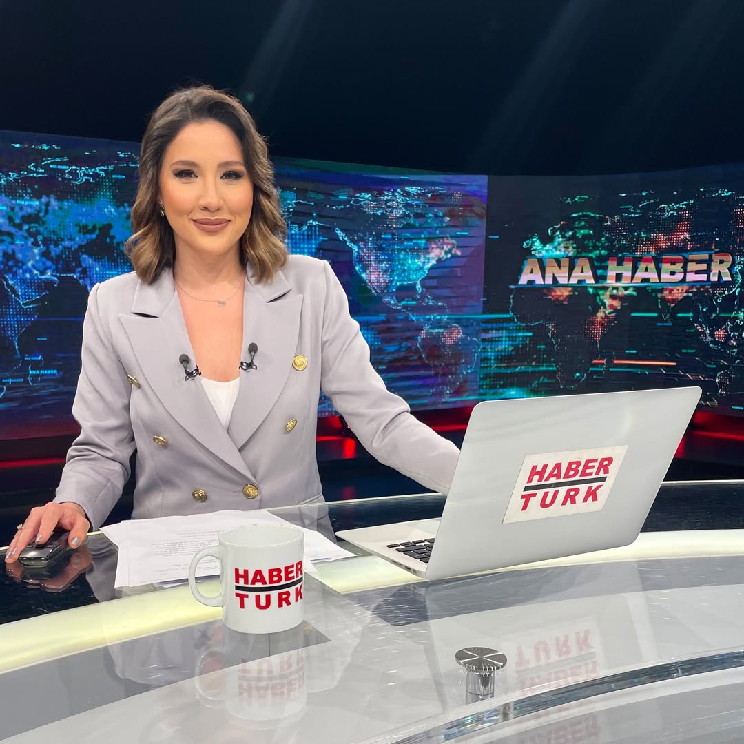 Medya Sektöründe Mesaj Skandalı: Spikerin Eteğiyle İlgili İstenmeyen Talep