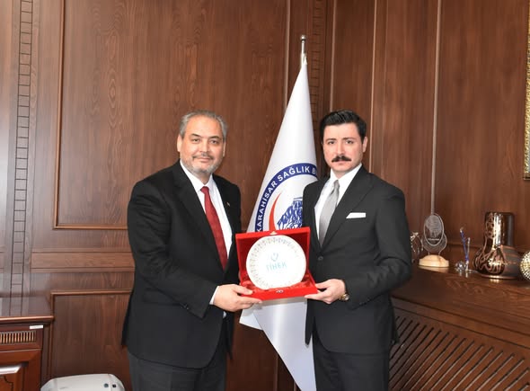 Afyonkarahisar Sağlık Bilimleri Üniversitesi Rektörü Adem Aslan, TİHEK Üyesi Tayyip Uçar'ı Ağırladı