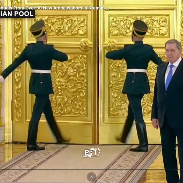 Yabancı Büyükelçiler Güven Mektuplarını Putin'e Sundu