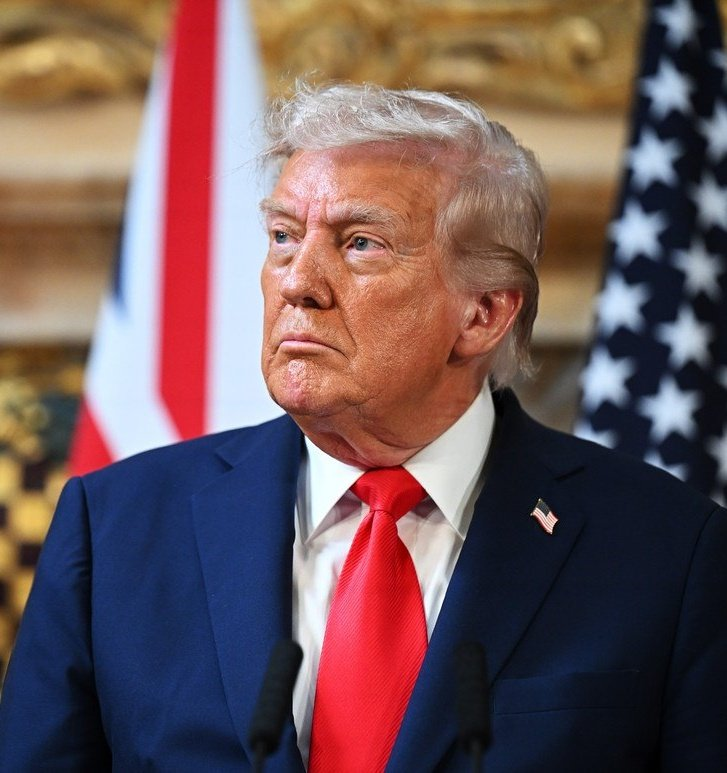 ABD Başkanı Trump'tan Venezuela Operasyonu Hakkında Şaşırtıcı Açıklama: 'Discombobulator' Silahı