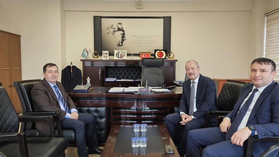 MHP'den Kamu Hastaneleri Birliği Başkanı'na Ziyaret