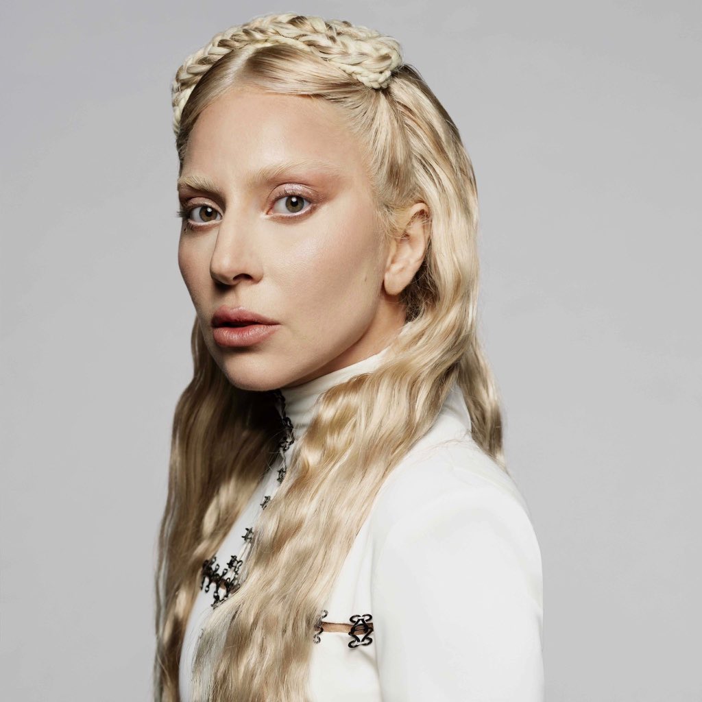 Lady Gaga Grammy Tarihine Geçti: Pop Kategorilerinin Tamamında Ödül Alan İlk Sanatçı