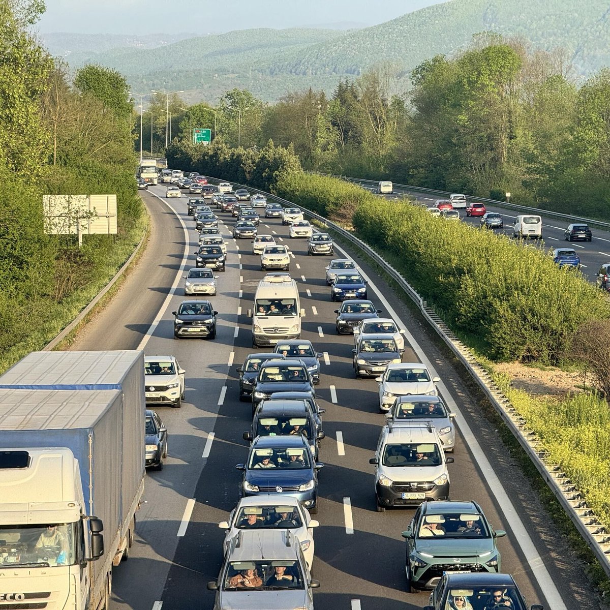 Gaziantep'te 10 Günde 775 Sürücüye Şerit İhlalinden Ceza Kesildi