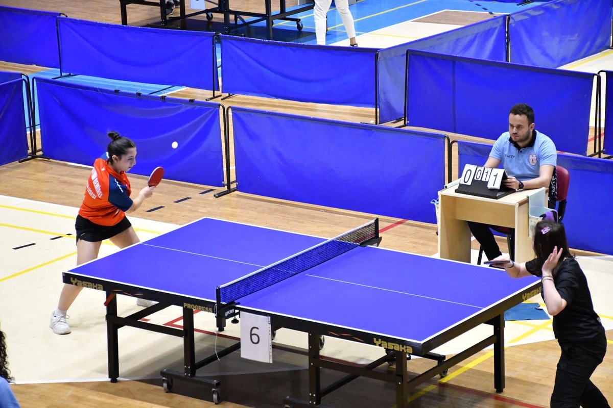 Afyonkarahisar'da Okul Sporları Masa Tenisi Gençler Grup Müsabakaları Tamamlandı