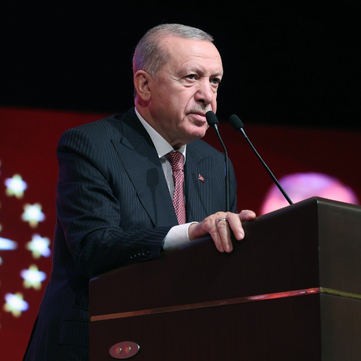 Cumhurbaşkanı Erdoğan'dan Siyasi Mesaj: Bekleyenler Hayal Kırıklığına Uğradı