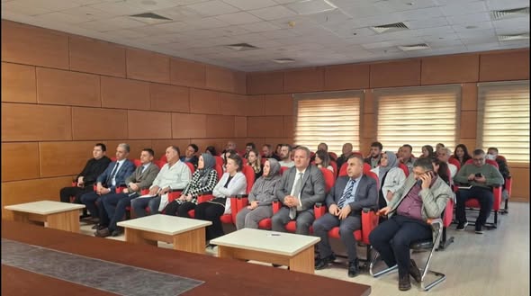 Afyonkarahisar Devlet Hastanesi'nde Çalışanlarla Yönetim Buluşması Gerçekleşti