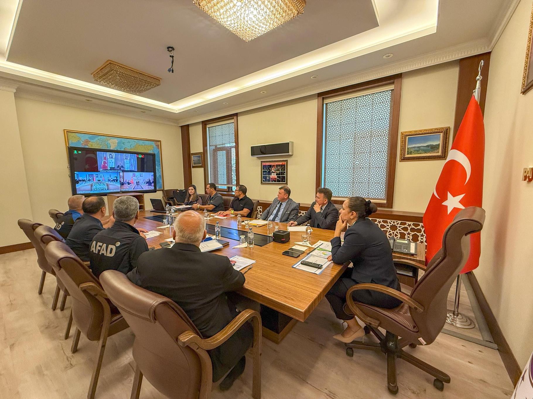 Burdur Valisi Tülay Baydar Bilgihan, İçişleri Bakan Yardımcısı Mehmet Aktaş Başkanlığında İl Afet Risk Azaltma Planı Değerlendirme Konulu Video Konferans Toplantısına Katıldı