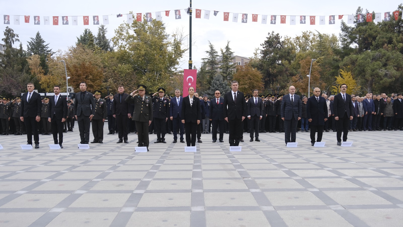 Büyük Önder Gazi Mustafa Kemal Atatürk'ün 86. Ölüm Yıl Dönümünde Anma Törenleri Gerçekleştirildi