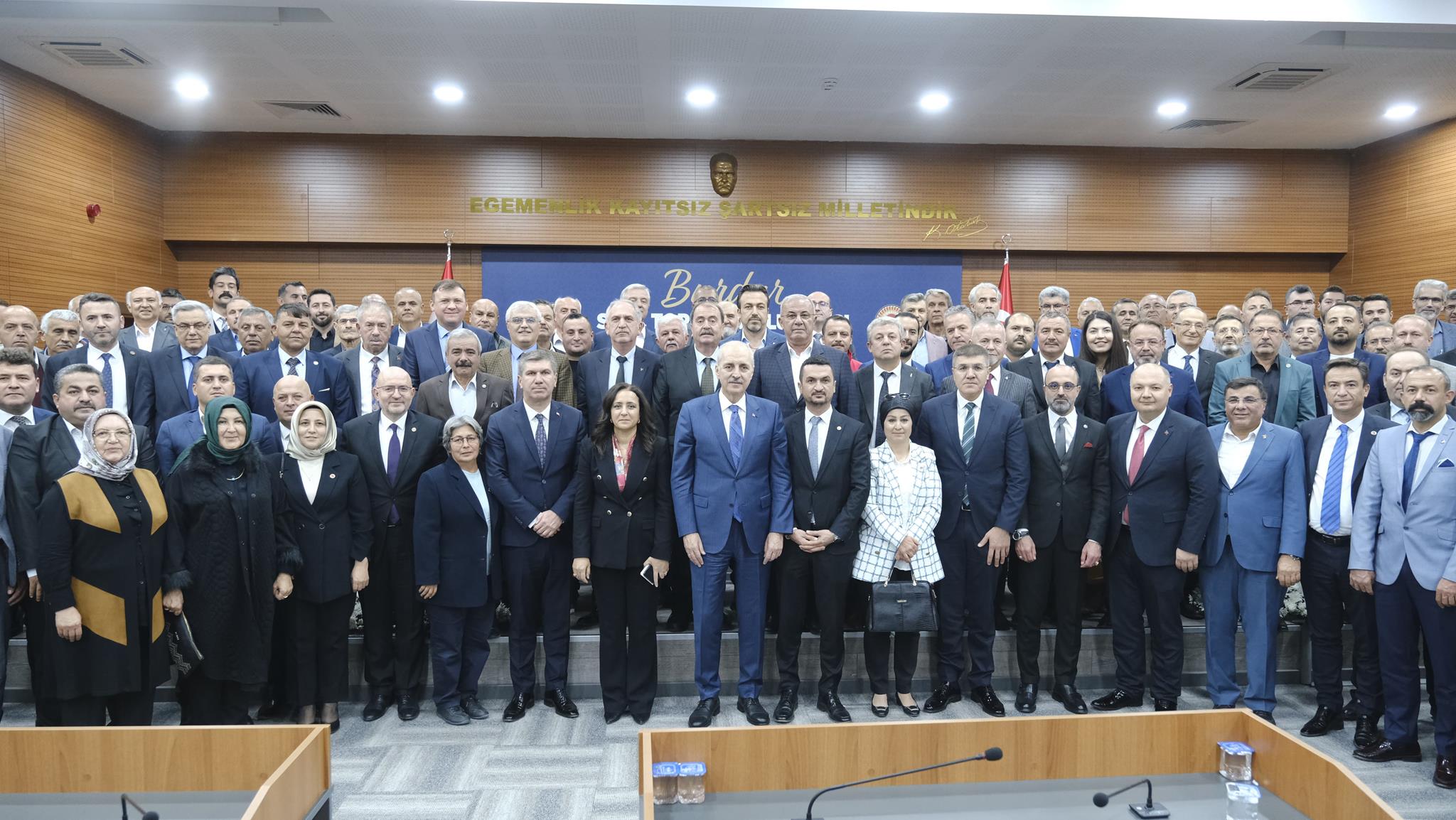 Burdur Valisi Tülay Baydar Bilgihan, TBMM Başkanı Prof. Dr. Numan Kurtulmuş ile Bir Araya Geldi