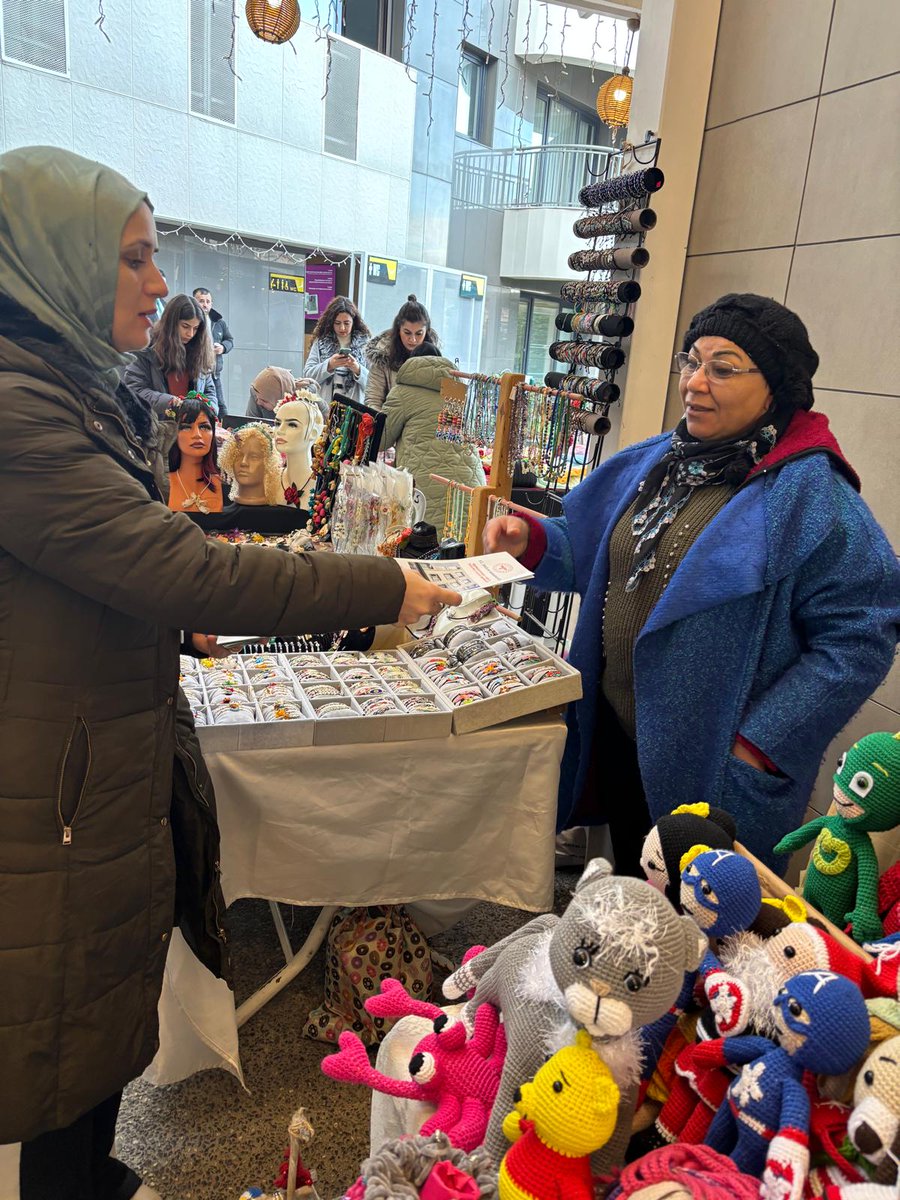 Merkezefendi İlçe Sağlık Müdürlüğü, Sinpaş Aquamall'da Sağlık Etkinliği Düzenledi