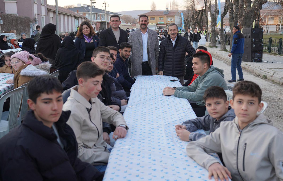 CHP Eskişehir İl Başkanlığı, Muttalip Mahallesi Iftarına Katıldı