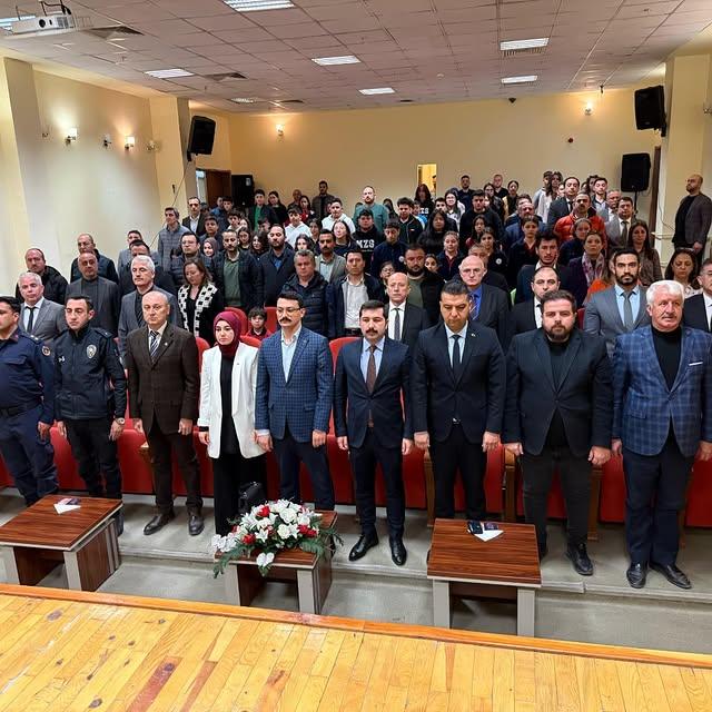 Emirdağ Belediyesi, 12 Mart İstiklal Marşının Kabulü ve Mehmet Akif Ersoy Anma Günü'ne Katıldı