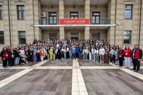 Temsilci Gençler, Gençlik Haftası Etkinlikleri için Eskişehir'de Buluştu
