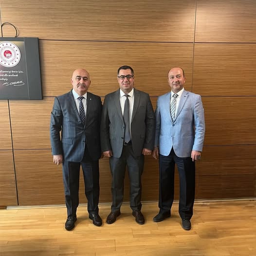 Eskişehir Ticaret Odası, Bakanlık Yetkilileriyle Yapı Denetimi ve Müteahhitlik Konularını Görüşüldü