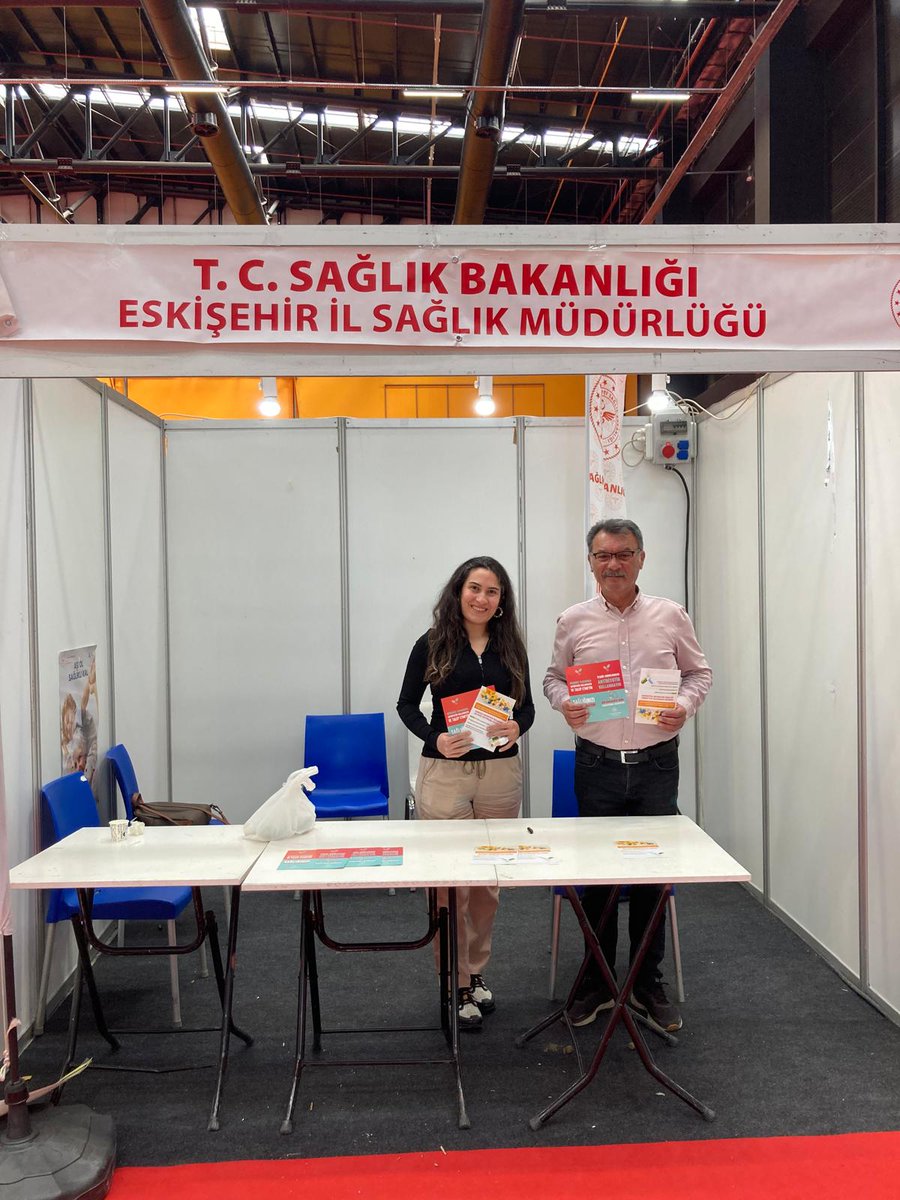Eskişehir İl Sağlık Müdürlüğü Kitap Fuarında Bilgilendirme Standı Açtı