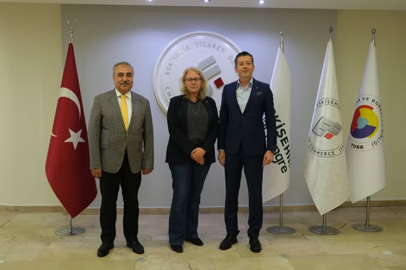 Eskişehir Ticaret Odası Heyeti İsveç Büyükelçi Yardımcısı ile Ticaret İşbirliğini Görüştü