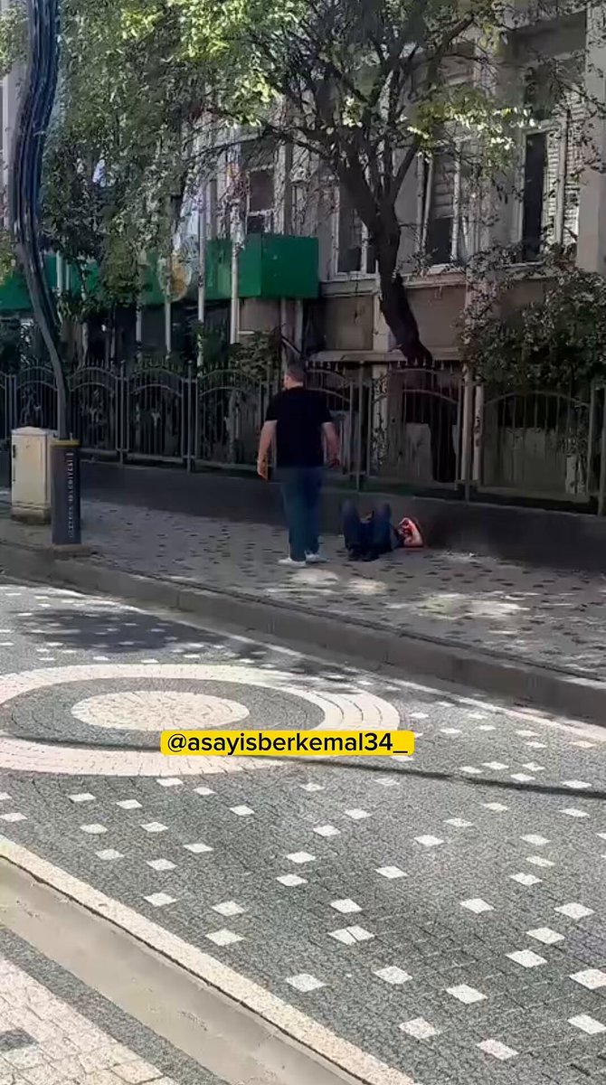 Giresun'da Ev Satışında Kanlı Son: Müteahhit Sokak Ortasında Bıçaklandı