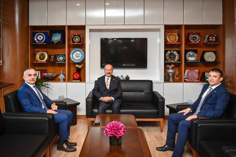 MHP Afyonkarahisar İl Başkanlığı Cumhuriyet Başsavcısı'nı Ziyaret Etti