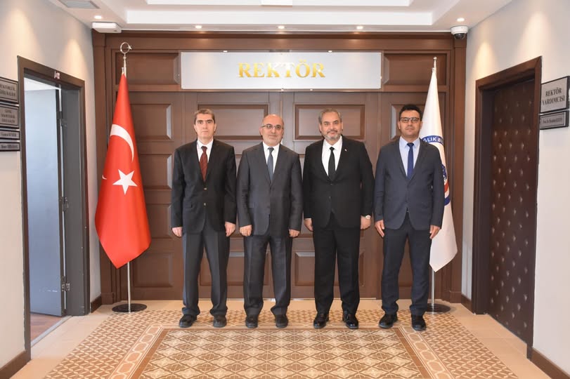 AFSÜ Rektörü Aslan, İl Müftüsü İmamoğlu'nu Makamında Ağırladı