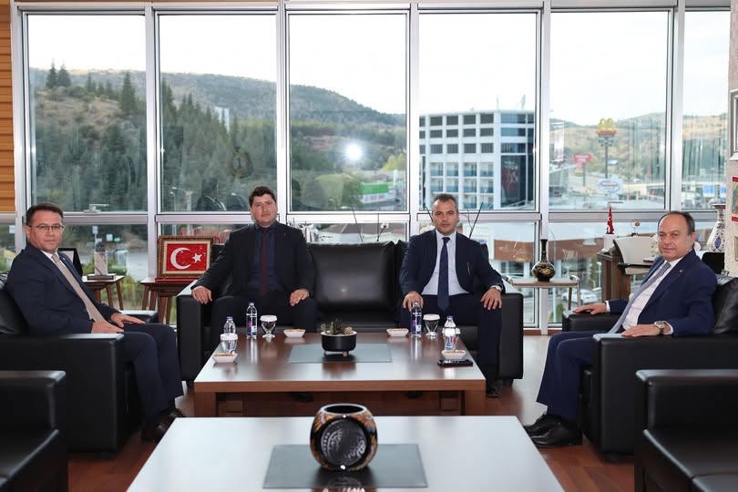 Vergi Müfettişleri Afyonkarahisar Ticaret ve Sanayi Odası'nı Ziyaret Etti