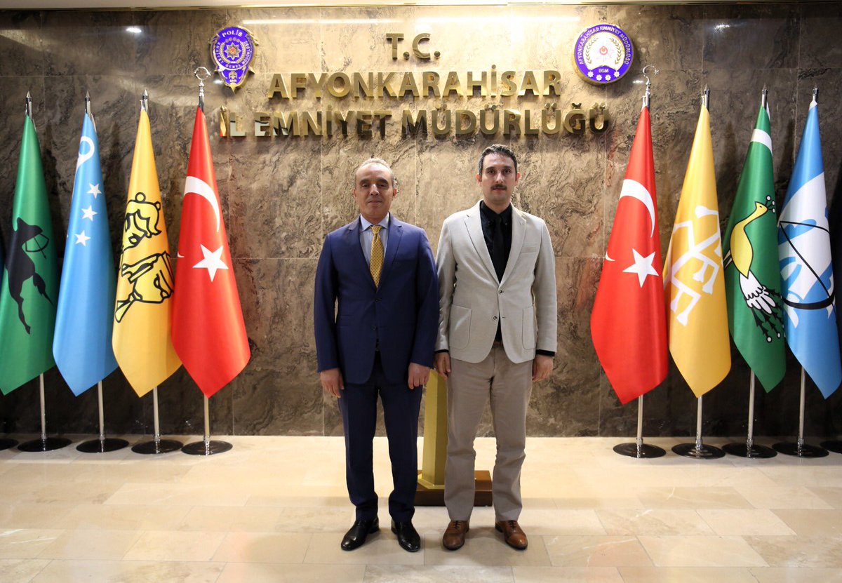 Afyonkarahisar İdare Mahkemesi Başkanı, İl Emniyet Müdürü'nü Ziyaret Etti