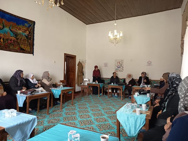 Emirdağ Kadın Kültür Evi'nde Eğitim ve Etkinliklerle Sosyal Hayat Canlanıyor