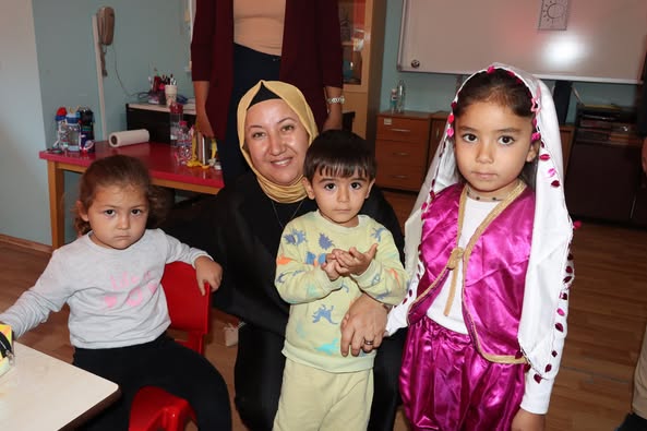 İscehisar'da Miniklerin Hayalindeki Evler Sergilendi