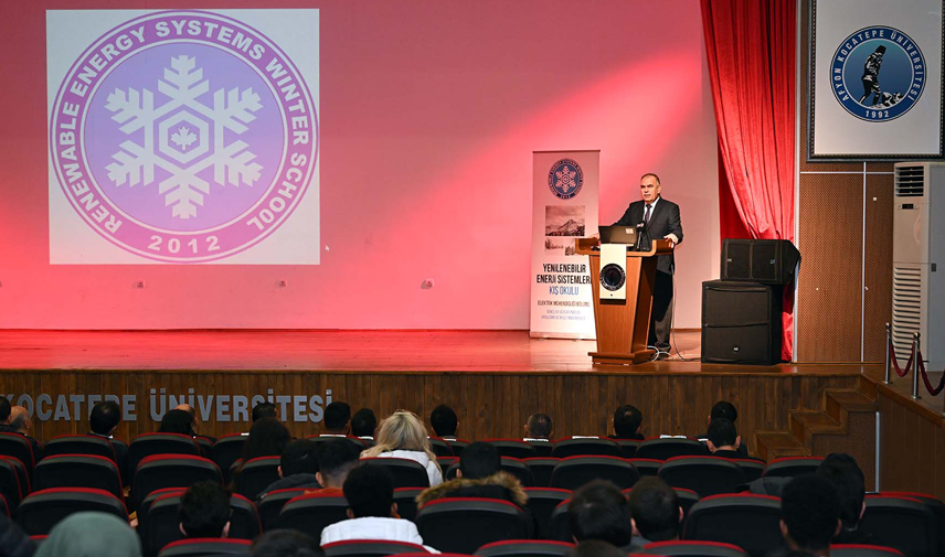 8. Yenilenebilir Enerji Sistemleri Kış Okulu Yapay Zeka temasıyla başladı